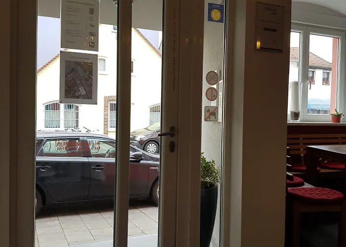Am Brauerei-dreieck 3*