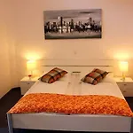 Am Brauerei-dreieck Gasthuis 3*